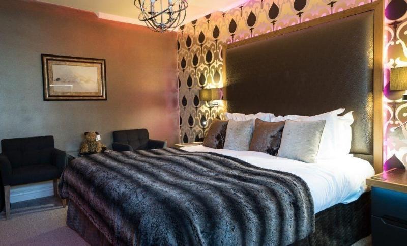 Cranleigh Boutique - Oda