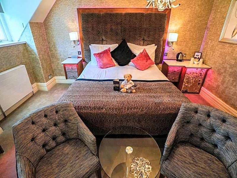 Cranleigh Boutique - Oda