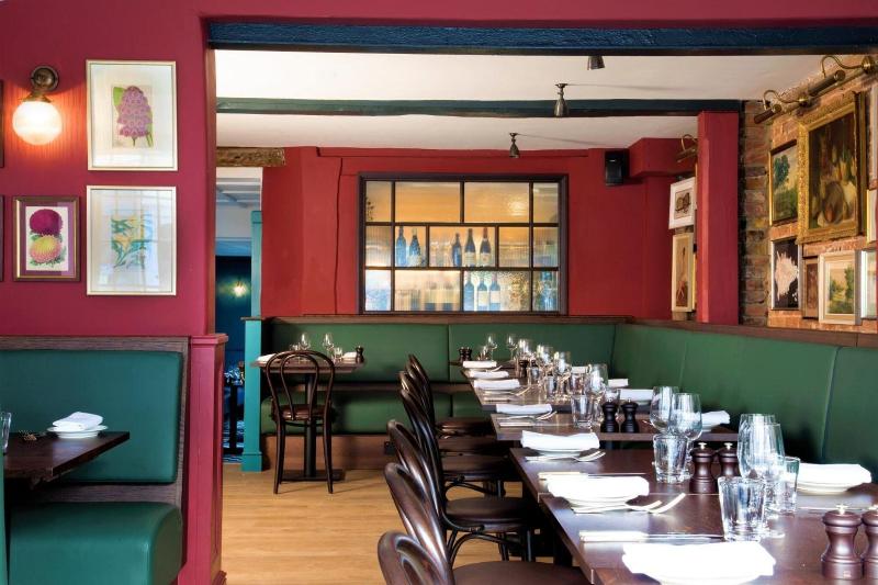 The Bower House Restaurant & Rooms - Restoran