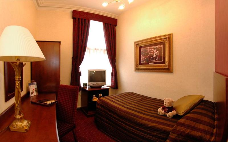 Manchester South Hotel, Sure Hotel by Best Western - Oda