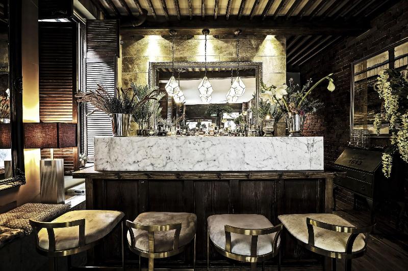 The Cow Hollow Hotel - Bar