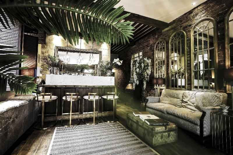 The Cow Hollow Hotel - Lobi