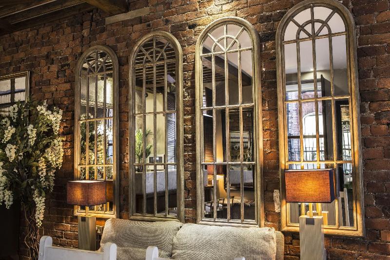 The Cow Hollow Hotel - Lobi
