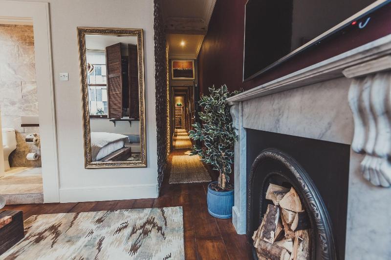 The Cow Hollow Hotel - Oda