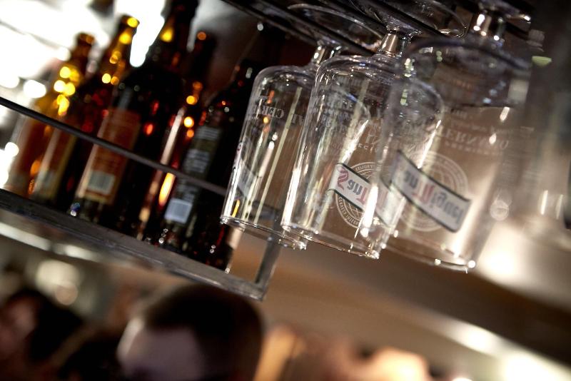 The Boathouse & Riverside Rooms - Bar