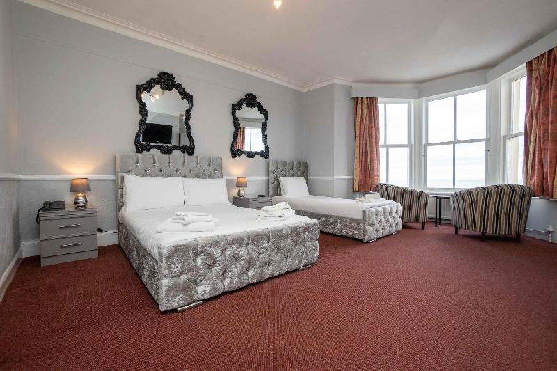 Delmont Hotel - Oda