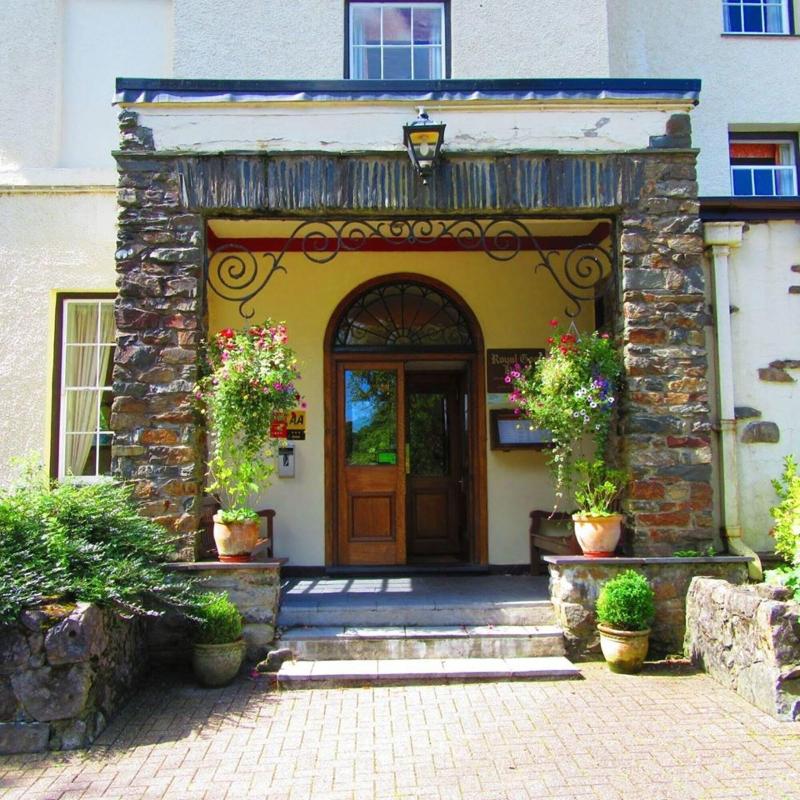 Royal Goat Hotel - Genel