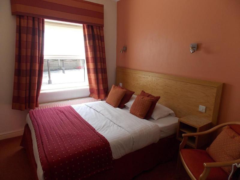 Woodlands Hotel - Oda
