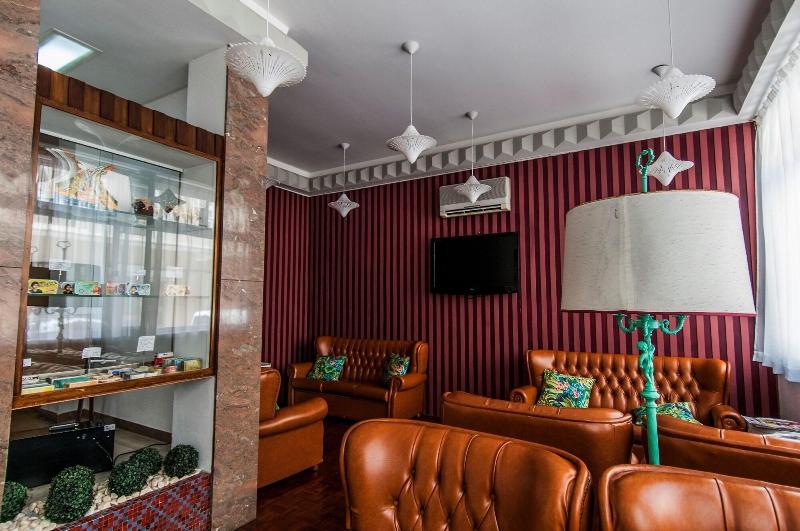 Next Inn - Bar