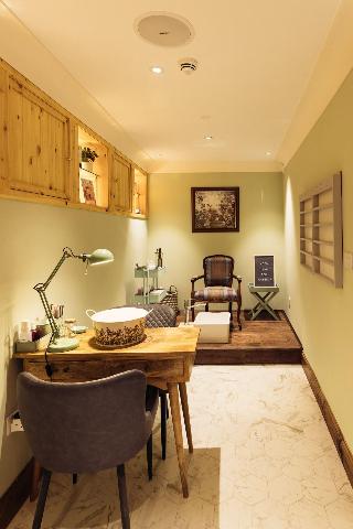 The Whispering Pine Lodge fotoÄŸrafÄ±