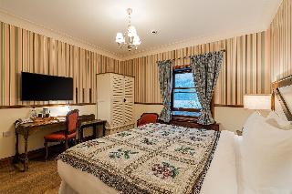 The Whispering Pine Lodge fotoÄŸrafÄ±