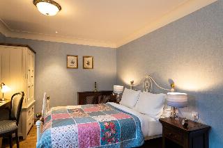 The Whispering Pine Lodge fotoÄŸrafÄ±