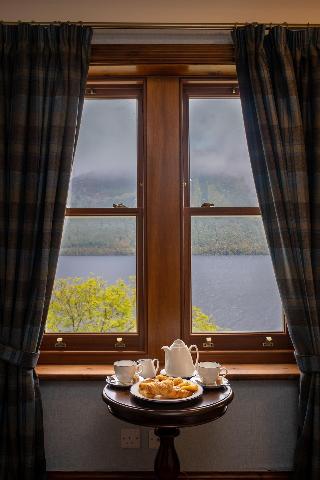 The Whispering Pine Lodge fotoÄŸrafÄ±