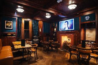 The Whispering Pine Lodge fotoÄŸrafÄ±