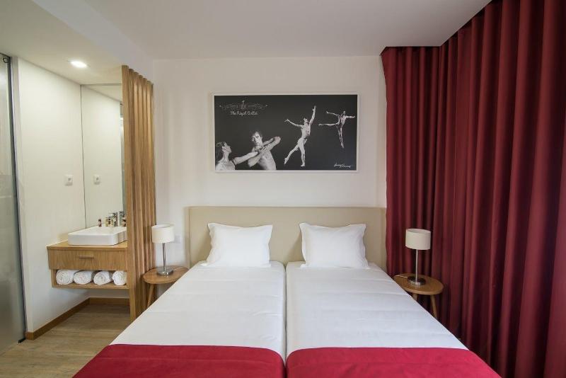 Porto Coliseum Hotel - Oda