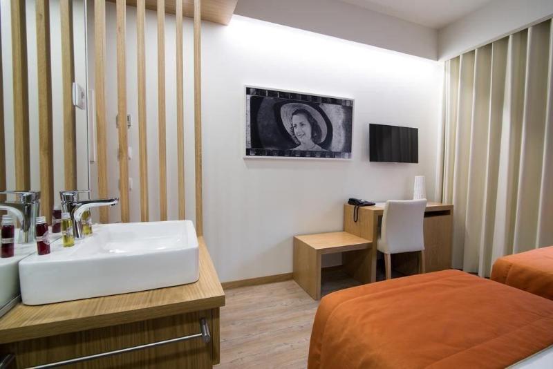 Porto Coliseum Hotel - Oda
