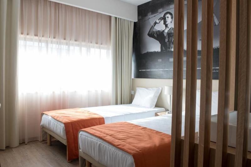 Porto Coliseum Hotel - Oda
