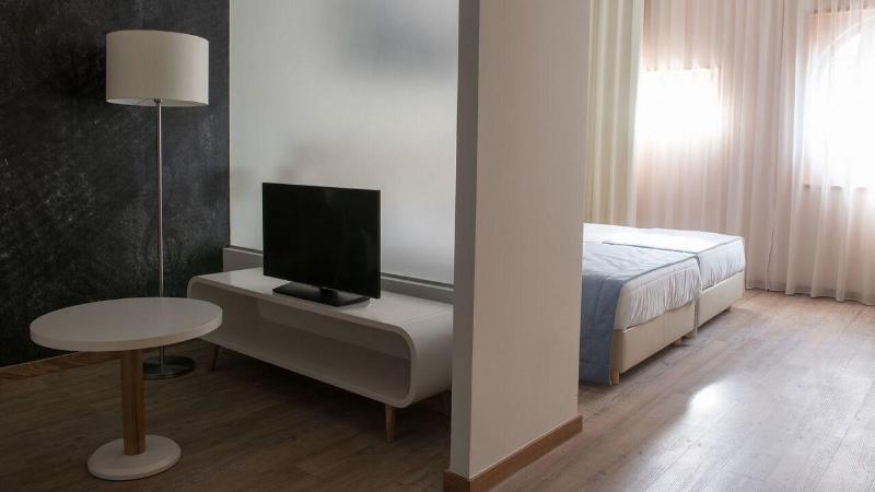 Porto Coliseum Hotel - Oda
