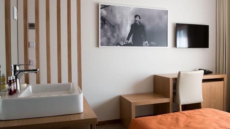 Porto Coliseum Hotel - Oda