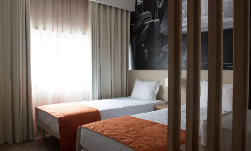 Porto Coliseum Hotel - Oda