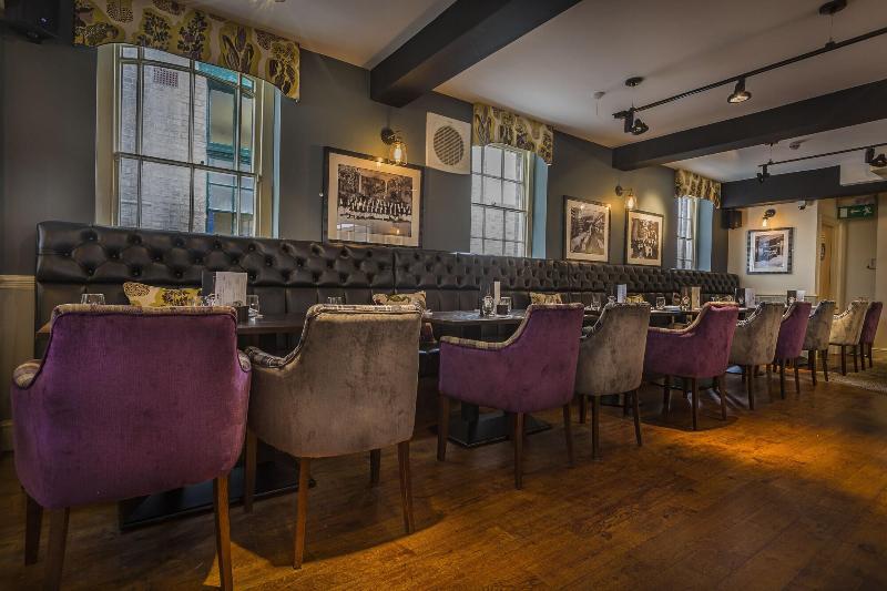 The Golden Lion - Restoran