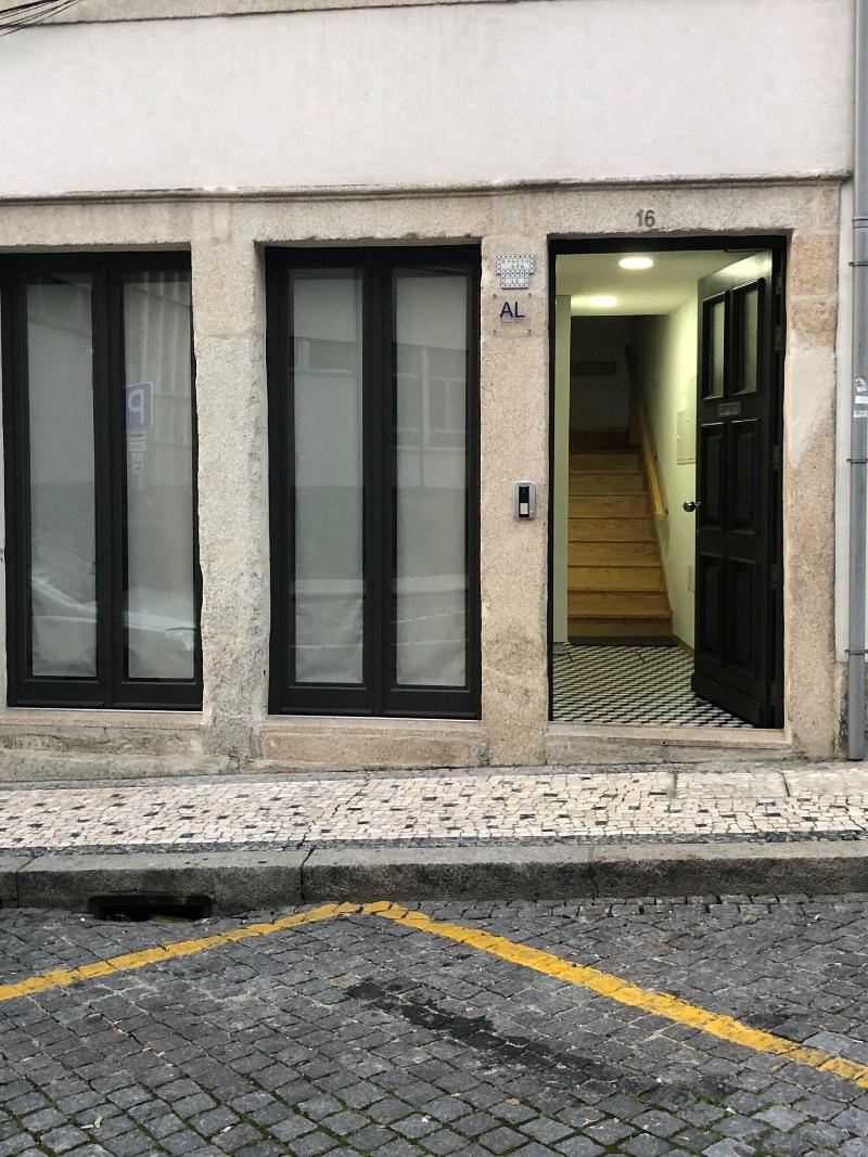 Insitu Trindade - Genel