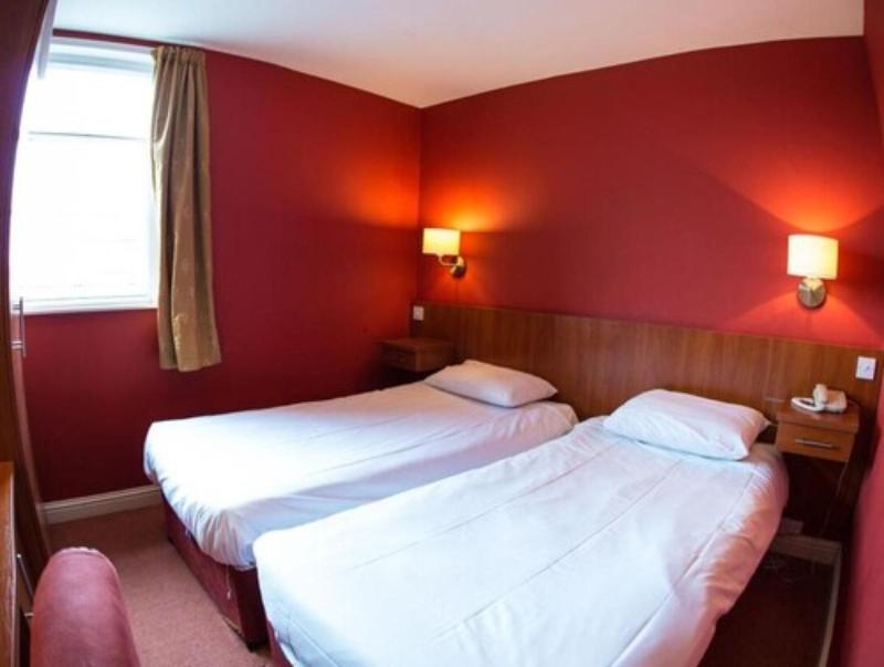Thomas James Hotel - Oda