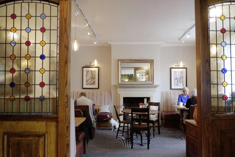 Rose & Crown - Lobi