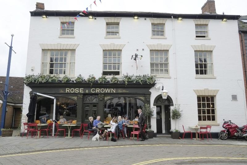 Rose & Crown - Genel