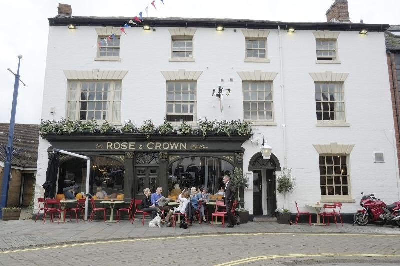 Rose & Crown - Genel