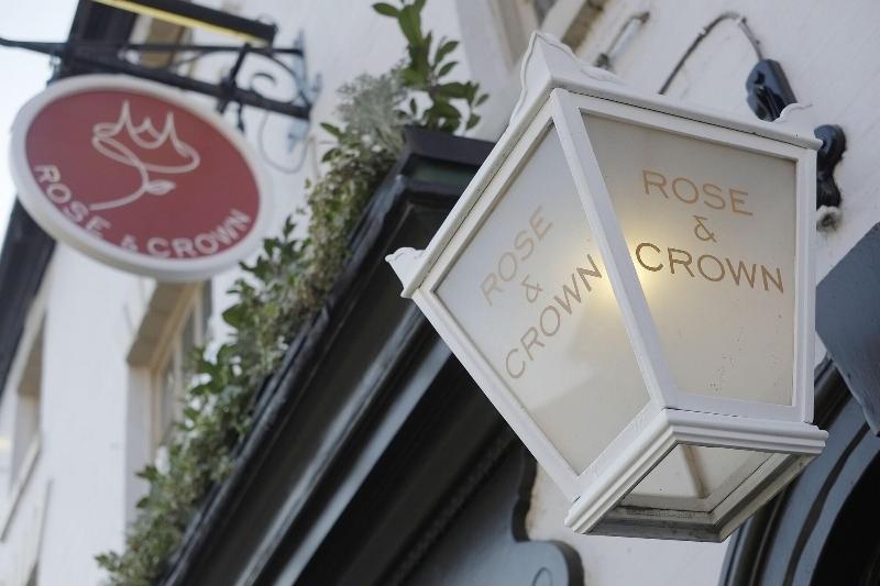 Rose & Crown - Genel