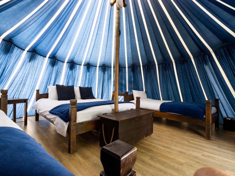 Warwick Castle Hotel and Knight's Village - Oda