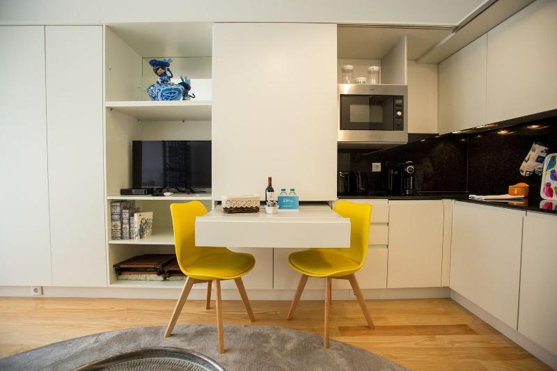Almada Story Apartments By Porto City Hosts - Oda