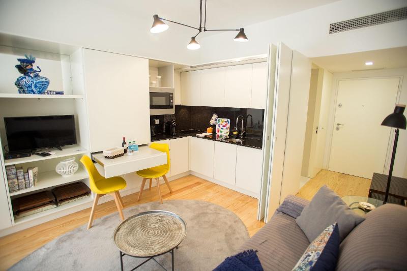Almada Story Apartments By Porto City Hosts - Oda