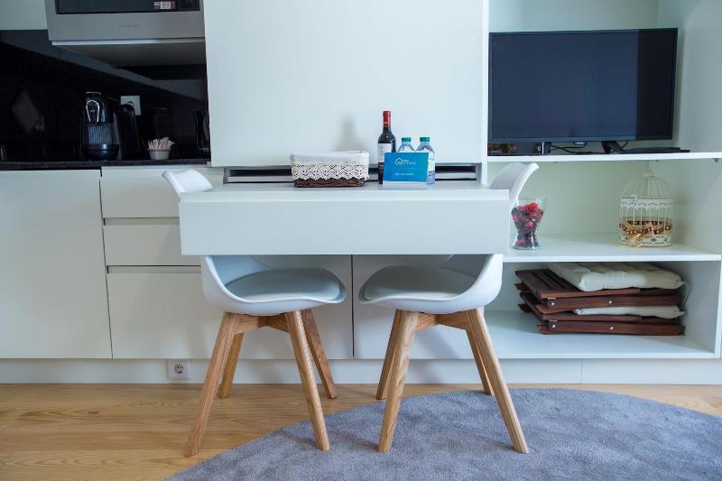 Almada Story Apartments By Porto City Hosts - Oda
