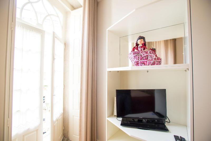 Almada Story Apartments By Porto City Hosts - Oda