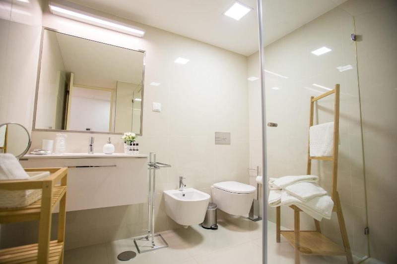 Almada Story Apartments By Porto City Hosts - Oda