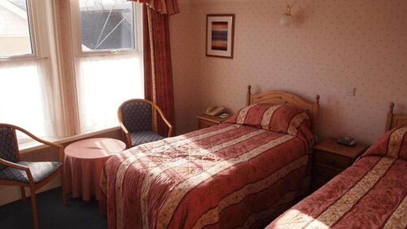 The Channel View Hotel - Oda