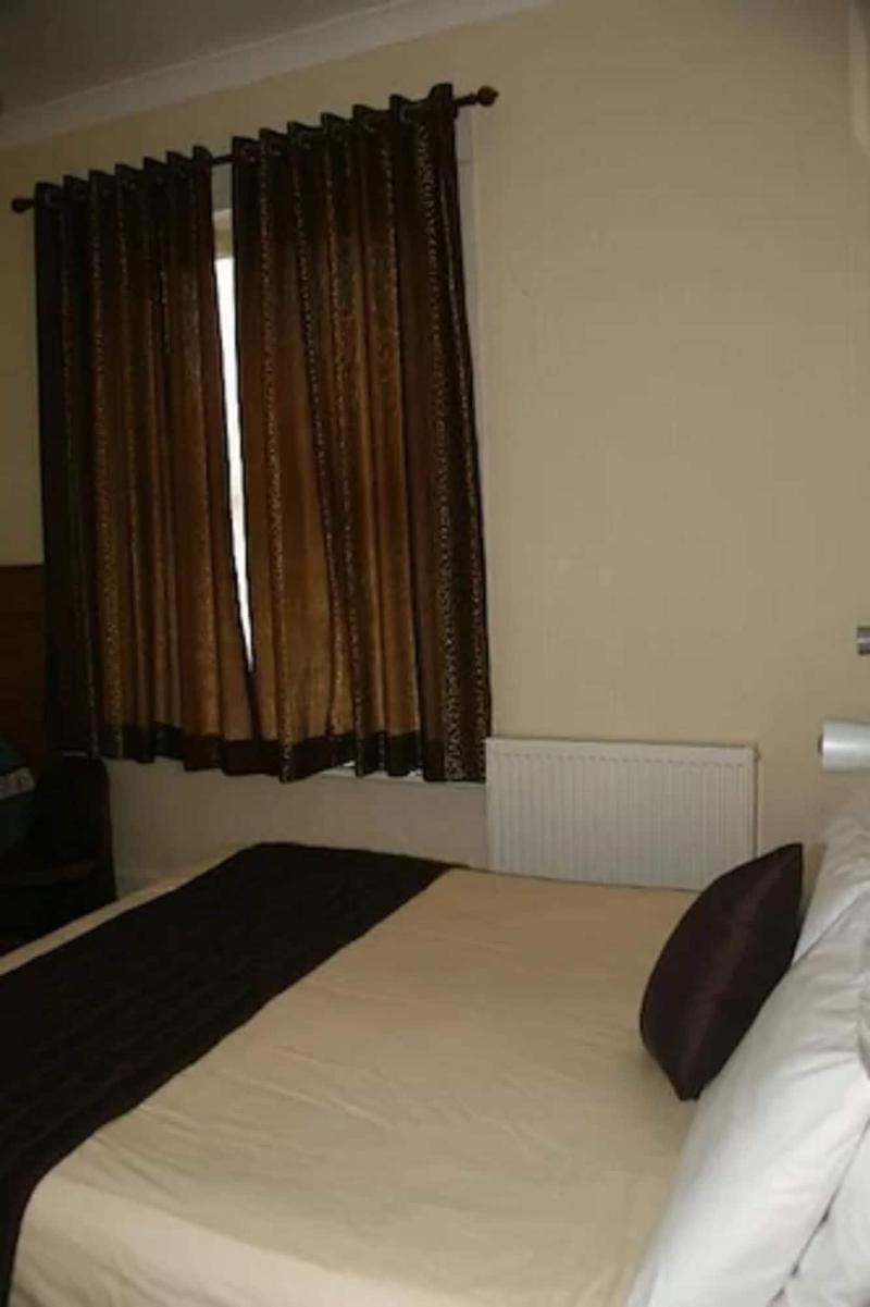 The Channel View Hotel - Oda