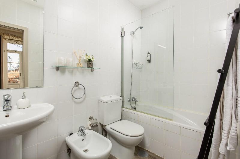 Your Opo Clérigos Apartments - Oda