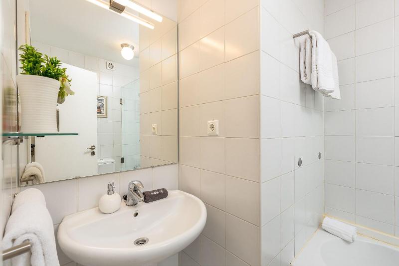 Your Opo Clérigos Apartments - Oda