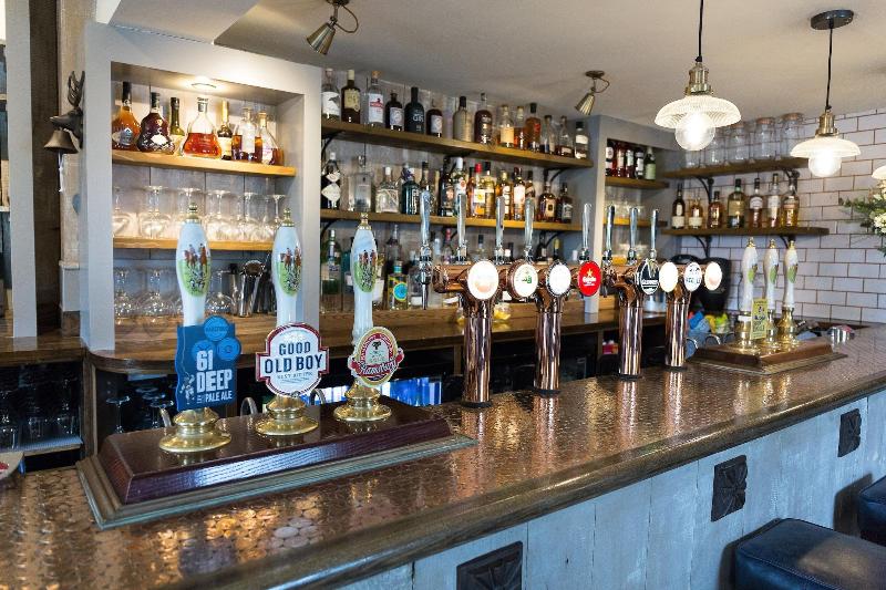 The Dundas Arms - Bar