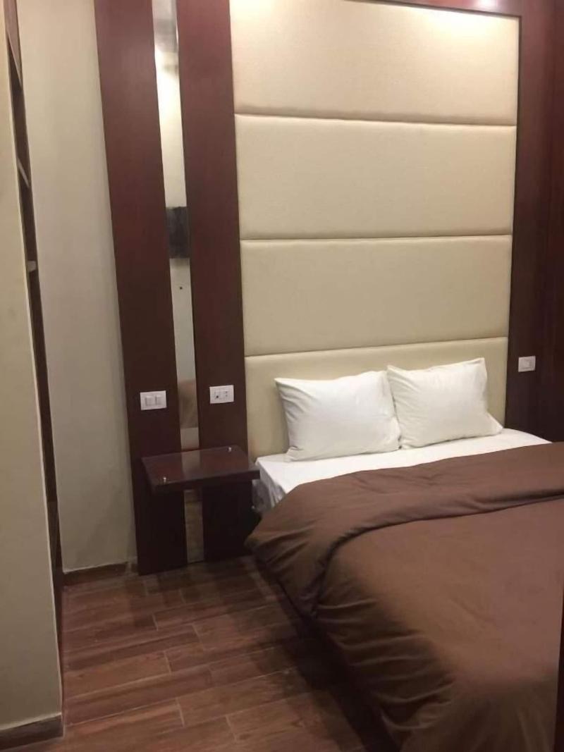 Grand Palace Hotel - Oda