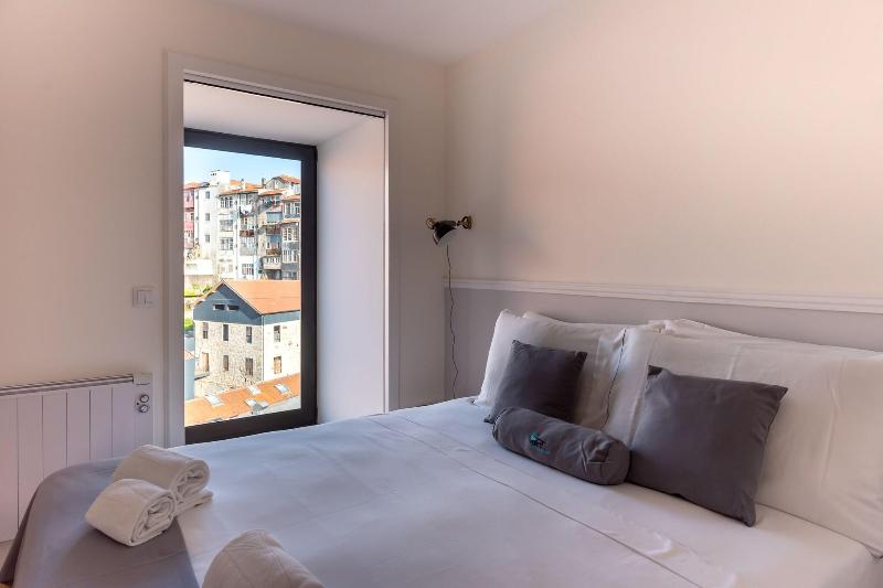 Feel Porto Downtown Townhouses - Oda