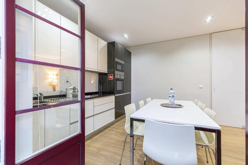 Feel Porto Downtown Townhouses - Oda