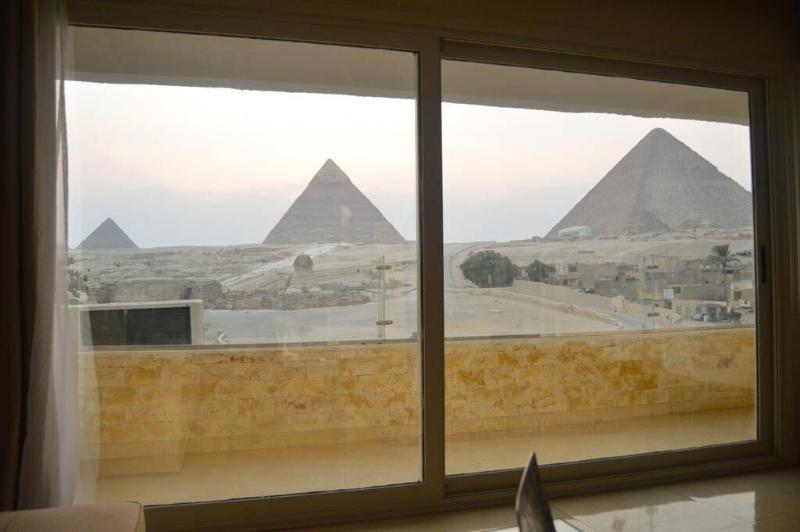 Egypt Pyramids Inn - Oda