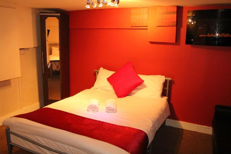 London Olympus Hotel Nirvana - Oda
