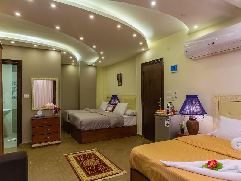 Panorama Pyramids Inn - Aktivite