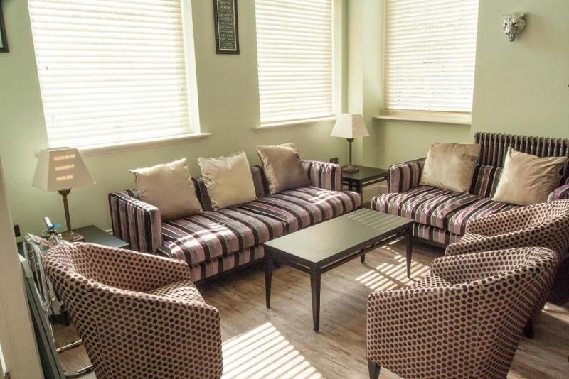 Ship Leopard Boutique Hotel - Lobi