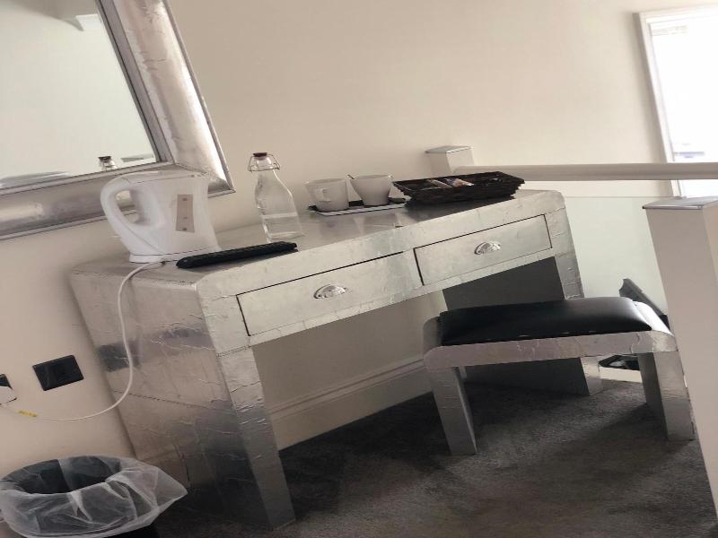 Ship Leopard Boutique Hotel - Genel